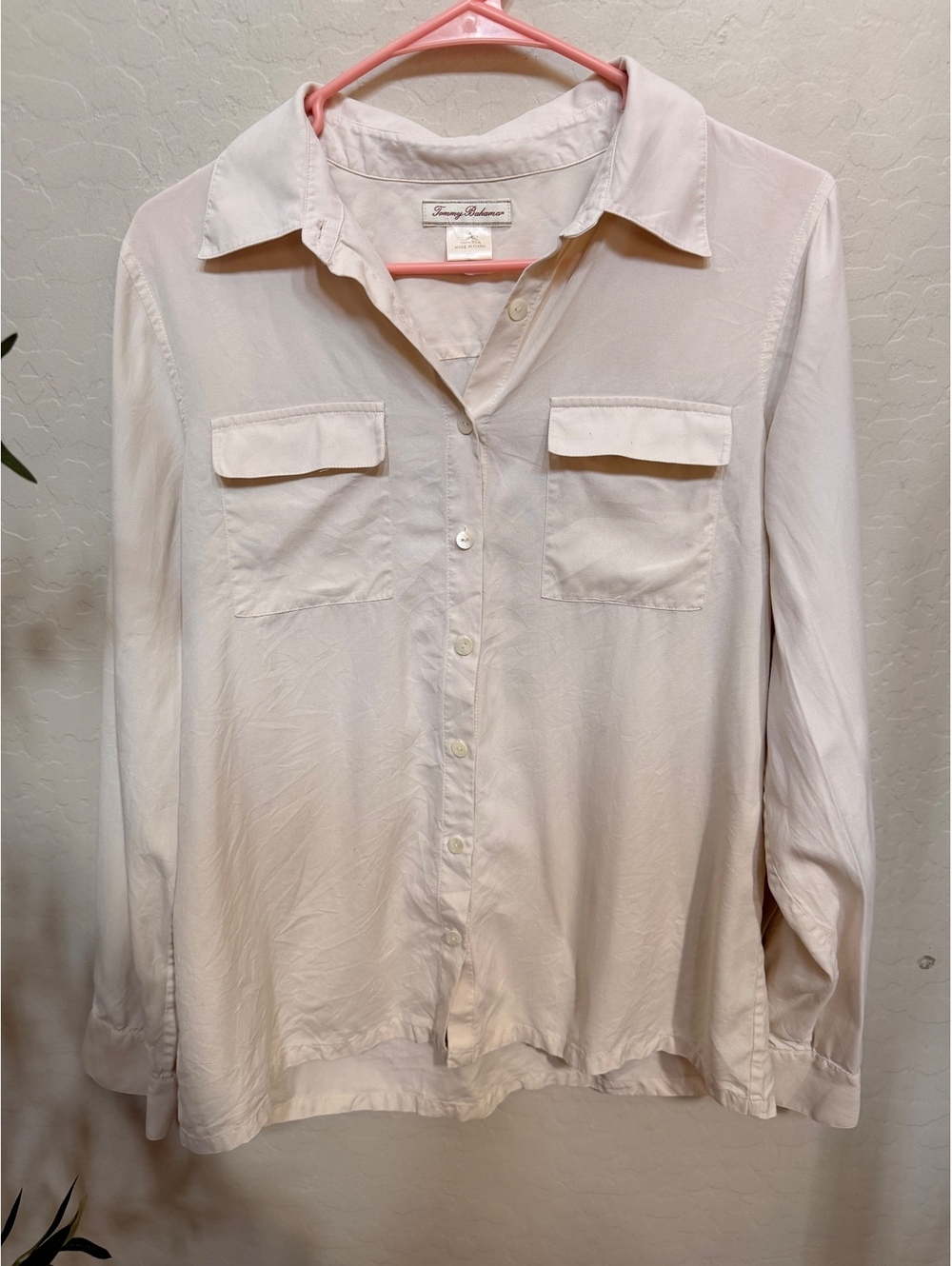 Women’s Tommy bahama silk button up shirt
